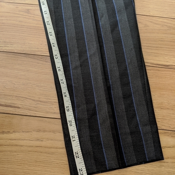 Kit and Ace pin stripe high rise dress pants - Picture 5 of 7
